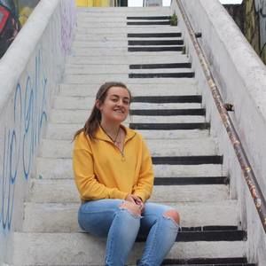 Meet your Posher, Hannah